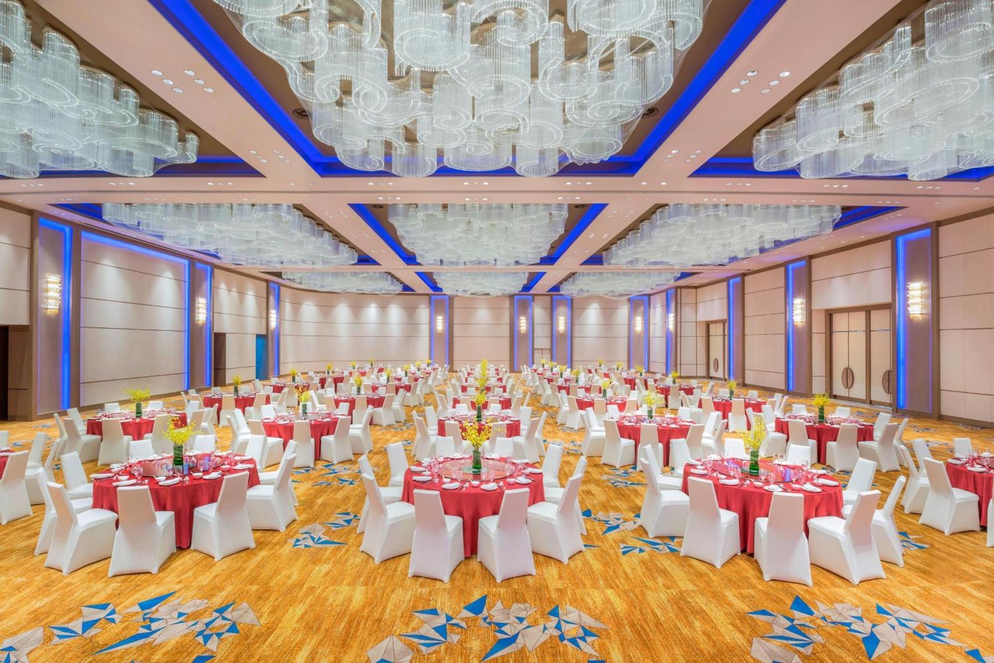 Sheraton Qingdao West Coast Exterior foto